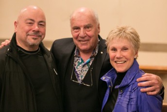 Ensemble Vivant Tribute to Rick Wilkins, May 11, 2017 at Grace Church on the Hill, Toronto. Ensemble Vivant guest performer Guido Basso, flugelhorn (centre) with Canadian Icon, Anne Murray and her bass player Peter Cardinelli Photo by Marion Voysey