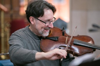 Ensemble Vivant Tribute to Rick Wilkins, May 11, 2017 at Grace Church on the Hill, Toronto.  EV's violist Norman Hathaway at dress rehearsal on concert day. Photo by Marion Voysey