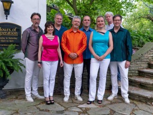 Ensemble Vivant Live in Concert Tribute to Rick Wilkins: Music at Fieldcote on Sunday, August 11, 2019 (Ancaster, ON)
L to R: Norman Hathaway, Catherine Wilson, Kevin Turcotte, Jim Vivian, Nick Fraser, Sybil Shanahan, Mike Murley, Corey Gemmell. Photo by Linda Schettle 
