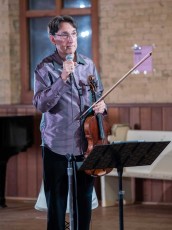 Ensemble Vivant: Live Virtual Concert, November 15, 2020 at St. George By The Grange in Toronto:  Norman Hathaway, viola
Photo by Linda Schettle